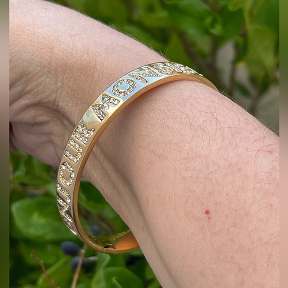 Kate Spade Bonjour Monsieur pave set diamanté gold tone bangle bracelet - Picture 5 of 8